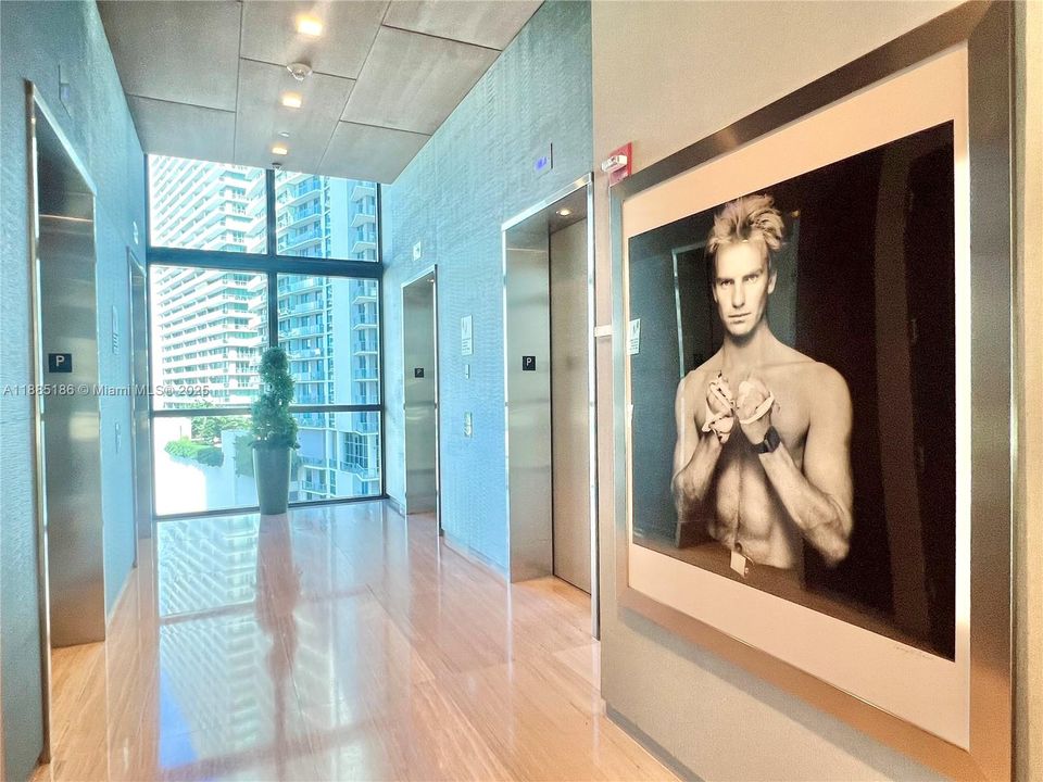 待售: $629,000 (1 贝兹, 1 浴室, 906 平方英尺)