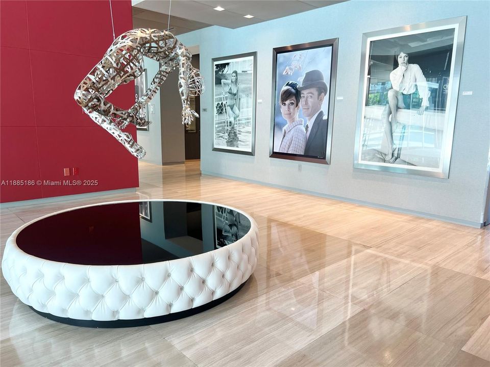 待售: $629,000 (1 贝兹, 1 浴室, 906 平方英尺)