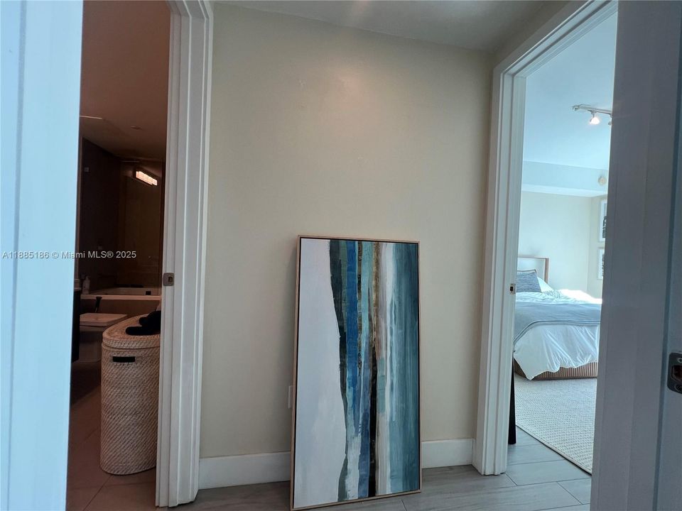 待售: $629,000 (1 贝兹, 1 浴室, 906 平方英尺)