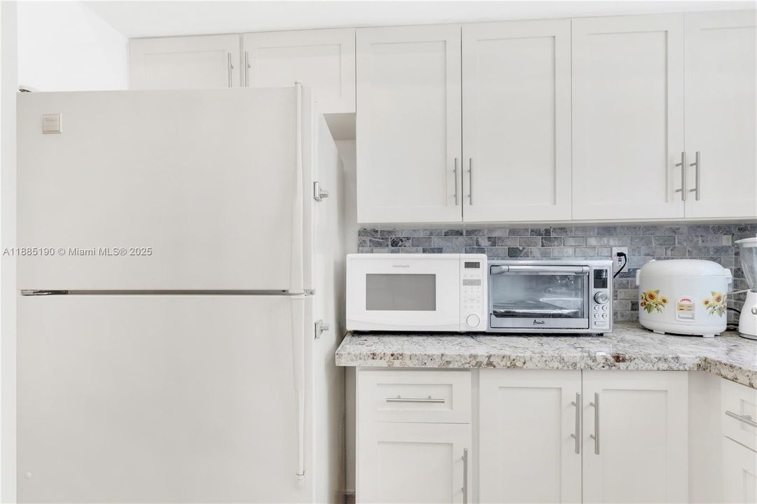 Vendido Recientemente: $440,000 (3 camas, 2 baños, 1320 Pies cuadrados)