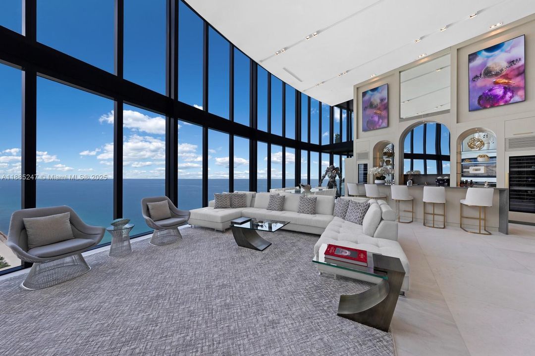 待售: $19,950,000 (4 贝兹, 4 浴室, 6121 平方英尺)