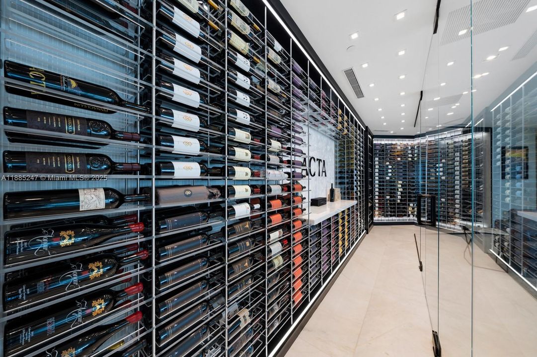 待售: $19,950,000 (4 贝兹, 4 浴室, 6121 平方英尺)