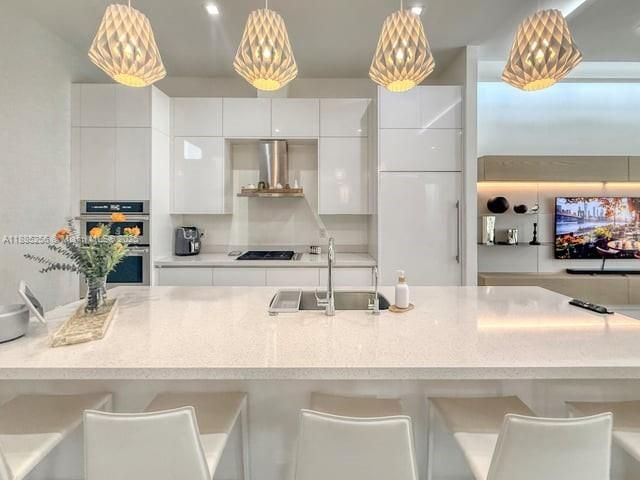 Activo con contrato: $1,190,000 (4 camas, 3 baños, 2257 Pies cuadrados)