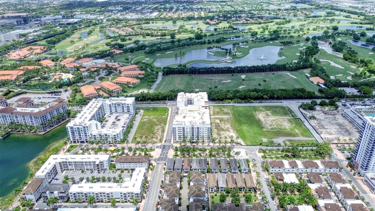 Activo con contrato: $1,190,000 (4 camas, 3 baños, 2257 Pies cuadrados)