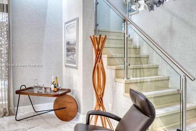 Activo con contrato: $1,190,000 (4 camas, 3 baños, 2257 Pies cuadrados)