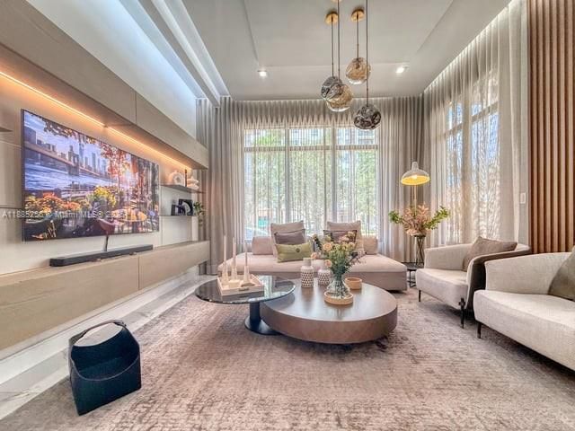 Activo con contrato: $1,190,000 (4 camas, 3 baños, 2257 Pies cuadrados)