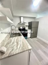 На продажу: $399,000 (1 спален, 1 ванн, 810 Квадратных фут)