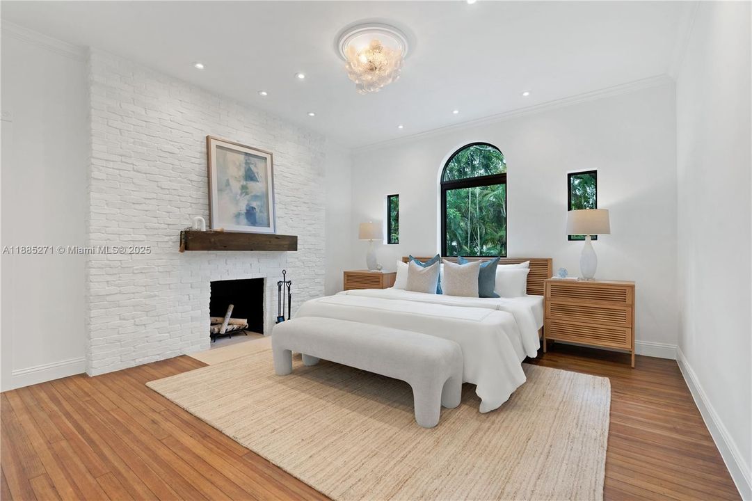 For Sale: $12,500,000 (6 beds, 6 baths, 5458 Square Feet)