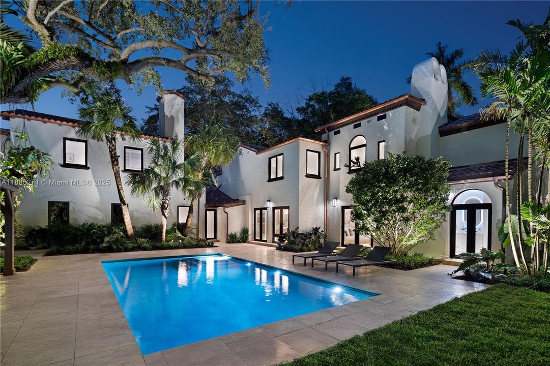 For Sale: $12,500,000 (6 beds, 6 baths, 5458 Square Feet)