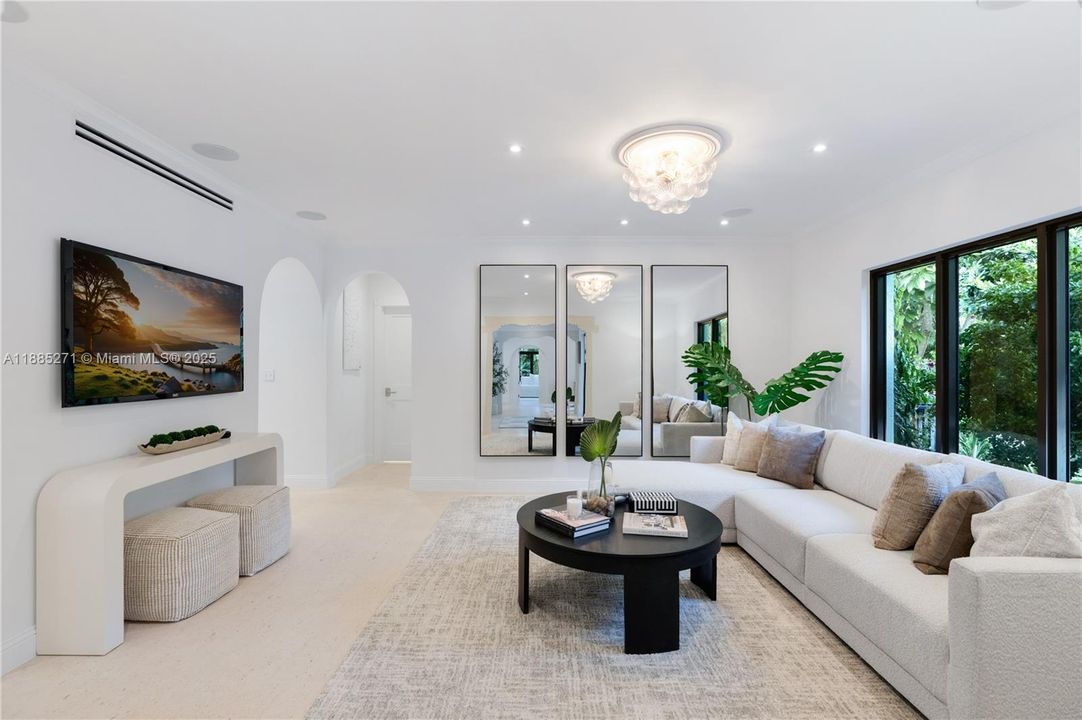 For Sale: $12,500,000 (6 beds, 6 baths, 5458 Square Feet)