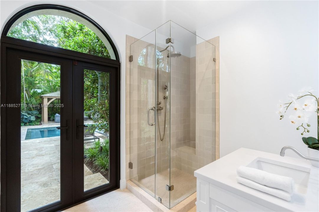 For Sale: $12,500,000 (6 beds, 6 baths, 5458 Square Feet)