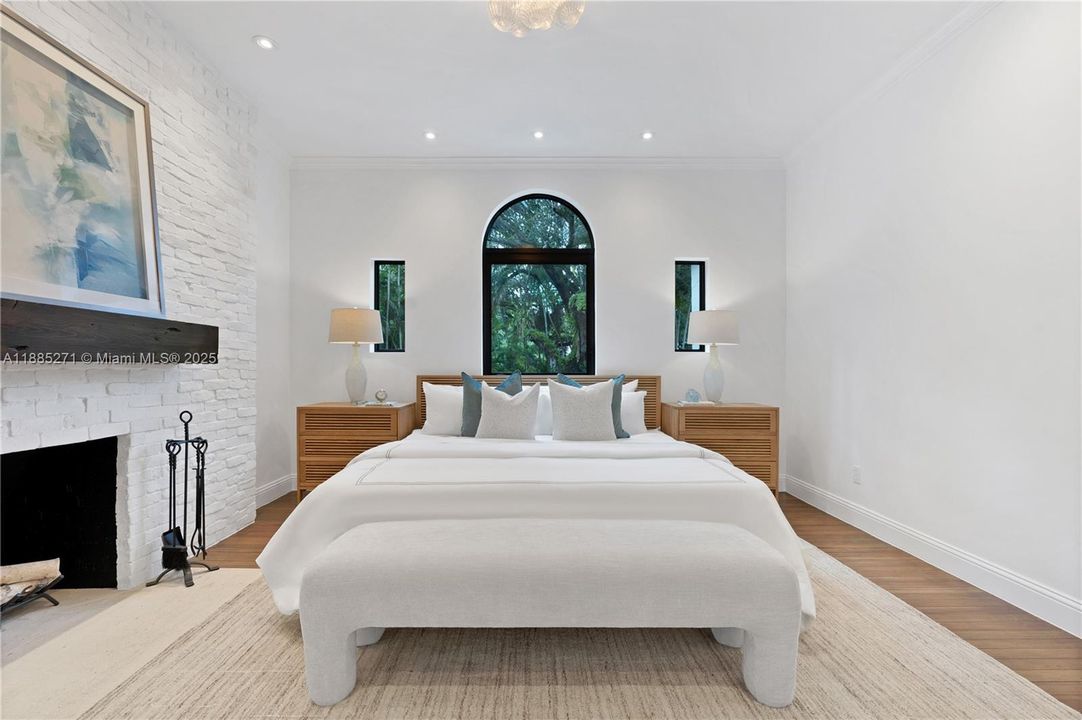 For Sale: $12,500,000 (6 beds, 6 baths, 5458 Square Feet)