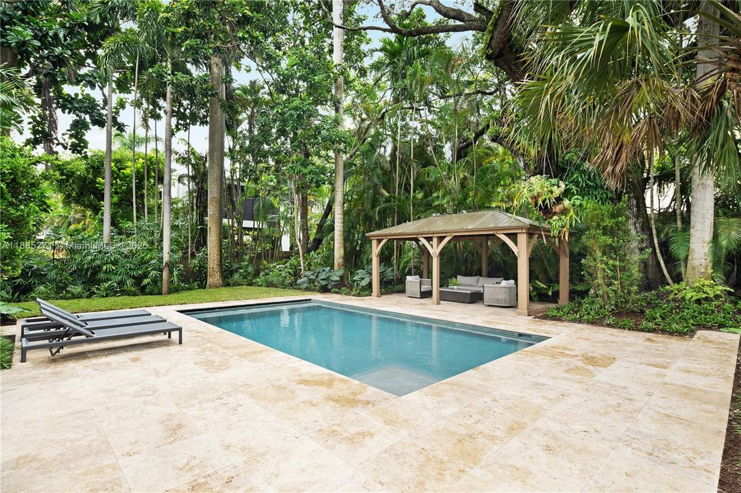 For Sale: $12,500,000 (6 beds, 6 baths, 5458 Square Feet)