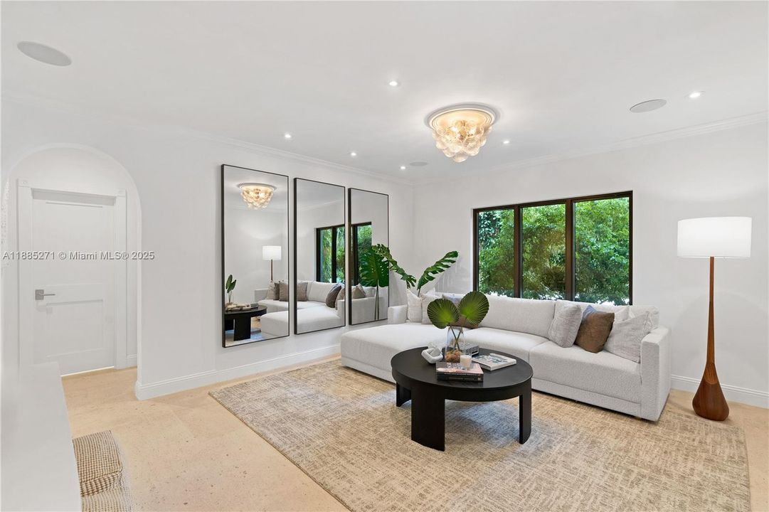 For Sale: $12,500,000 (6 beds, 6 baths, 5458 Square Feet)