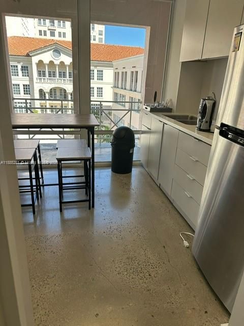 En Renta: $950 (0 camas, 0 baños, 0 Pies cuadrados)