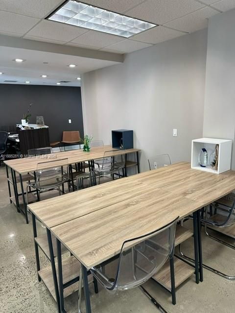 En Renta: $950 (0 camas, 0 baños, 0 Pies cuadrados)