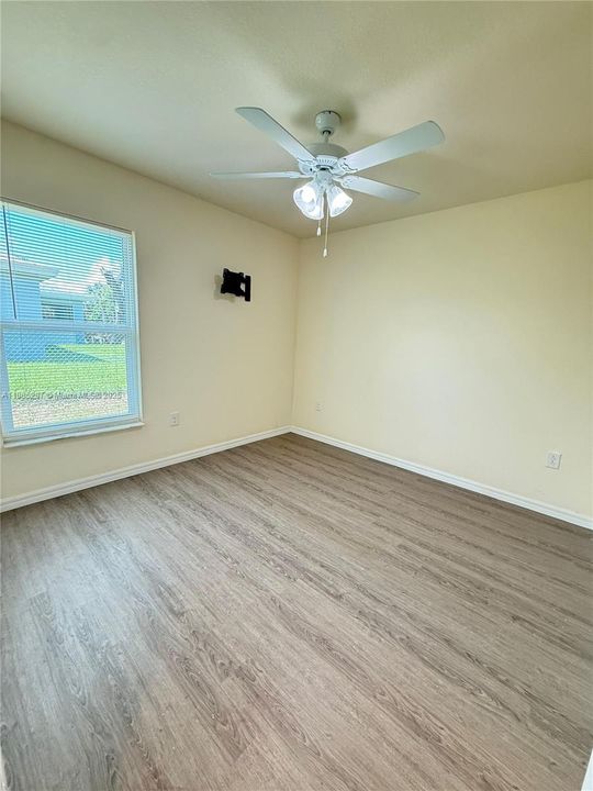 Recently Rented: $2,000 (3 beds, 2 baths, 0 Square Feet)