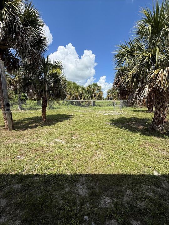 Recently Rented: $2,000 (3 beds, 2 baths, 0 Square Feet)