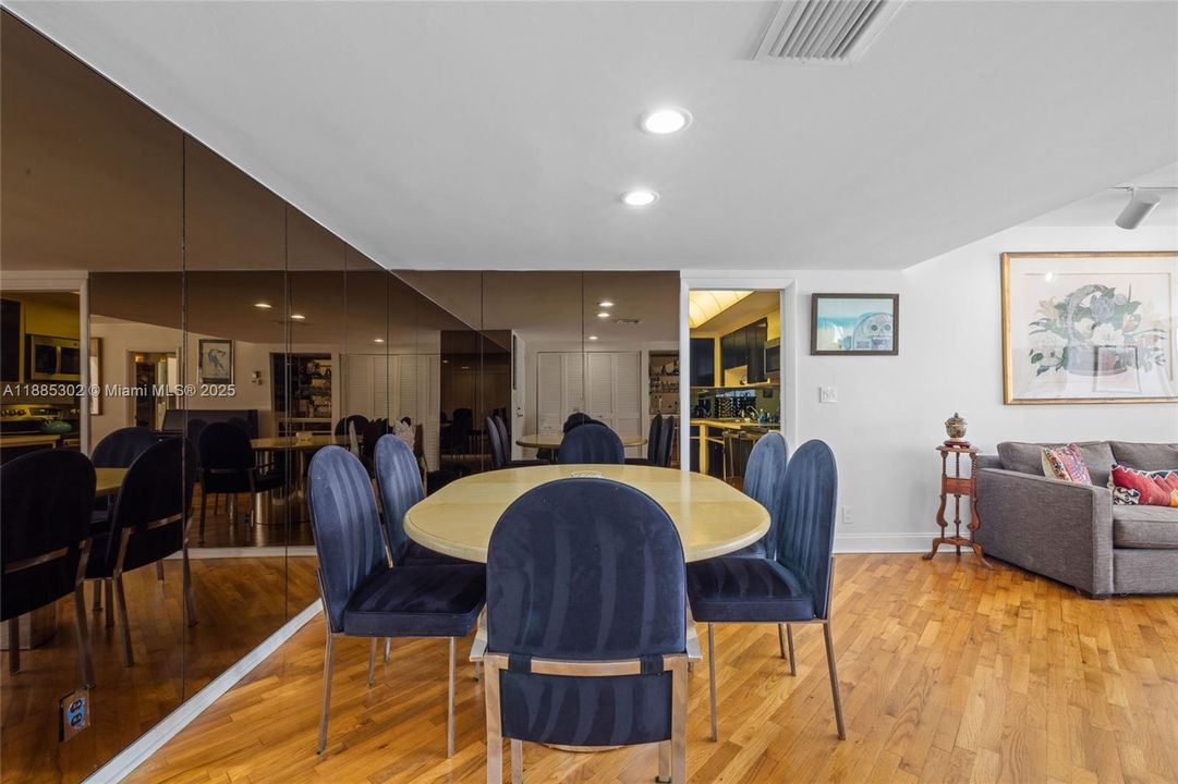 For Rent: $12,500 (2 beds, 2 baths, 1659 Square Feet)