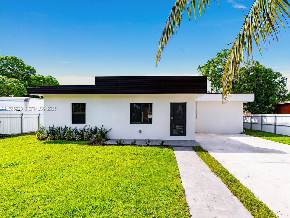 En Venta: $699,000 (3 camas, 2 baños, 1860 Pies cuadrados)