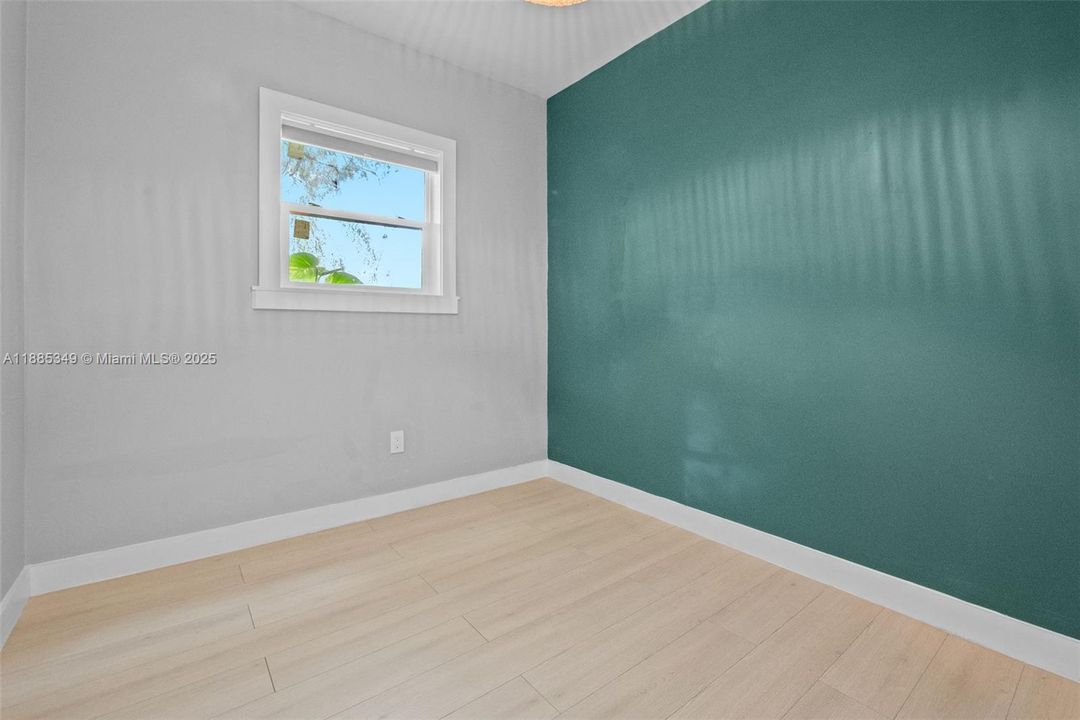 На продажу: $1,135,000 (4 спален, 2 ванн, 1575 Квадратных фут)