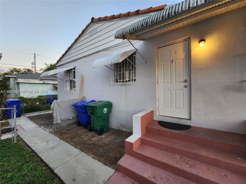 For Sale: $583,000 (0 beds, 0 baths, 1668 Square Feet)