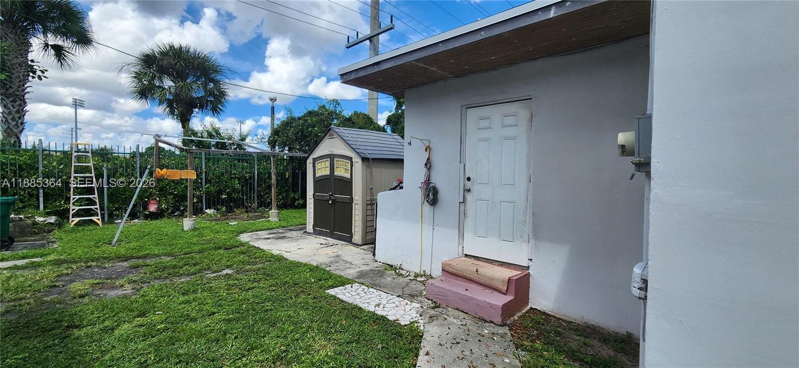 For Sale: $583,000 (0 beds, 0 baths, 1668 Square Feet)