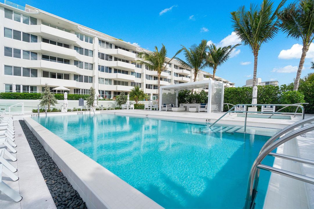 033-2773SouthOceanBoulevard-206-PalmBeac