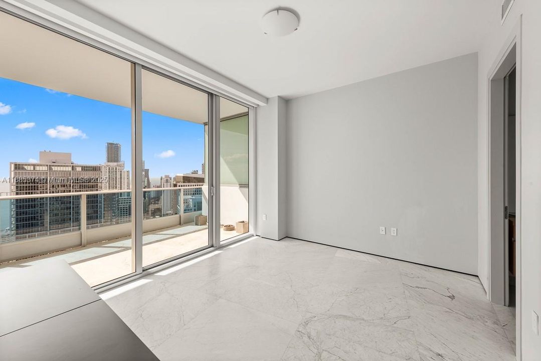 Activo con contrato: $1,500,000 (2 camas, 2 baños, 1492 Pies cuadrados)