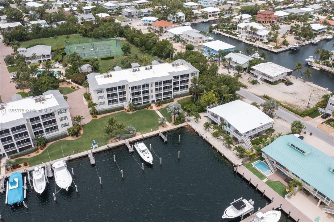 En Venta: $945,000 (2 camas, 2 baños, 1473 Pies cuadrados)