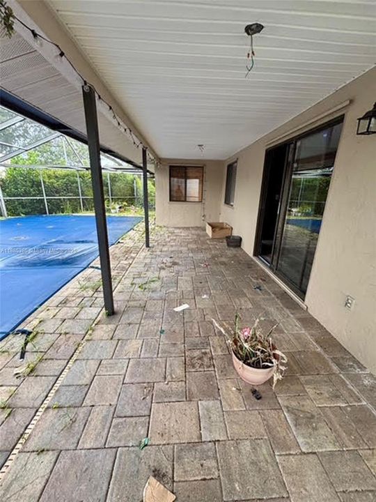 Под контрактом: $299,900 (3 спален, 2 ванн, 0 Квадратных фут)