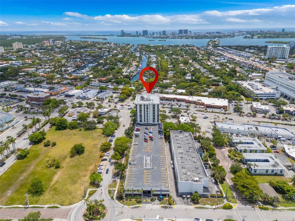 最近售出: $300,000 (0 贝兹, 0 浴室, 0 平方英尺)