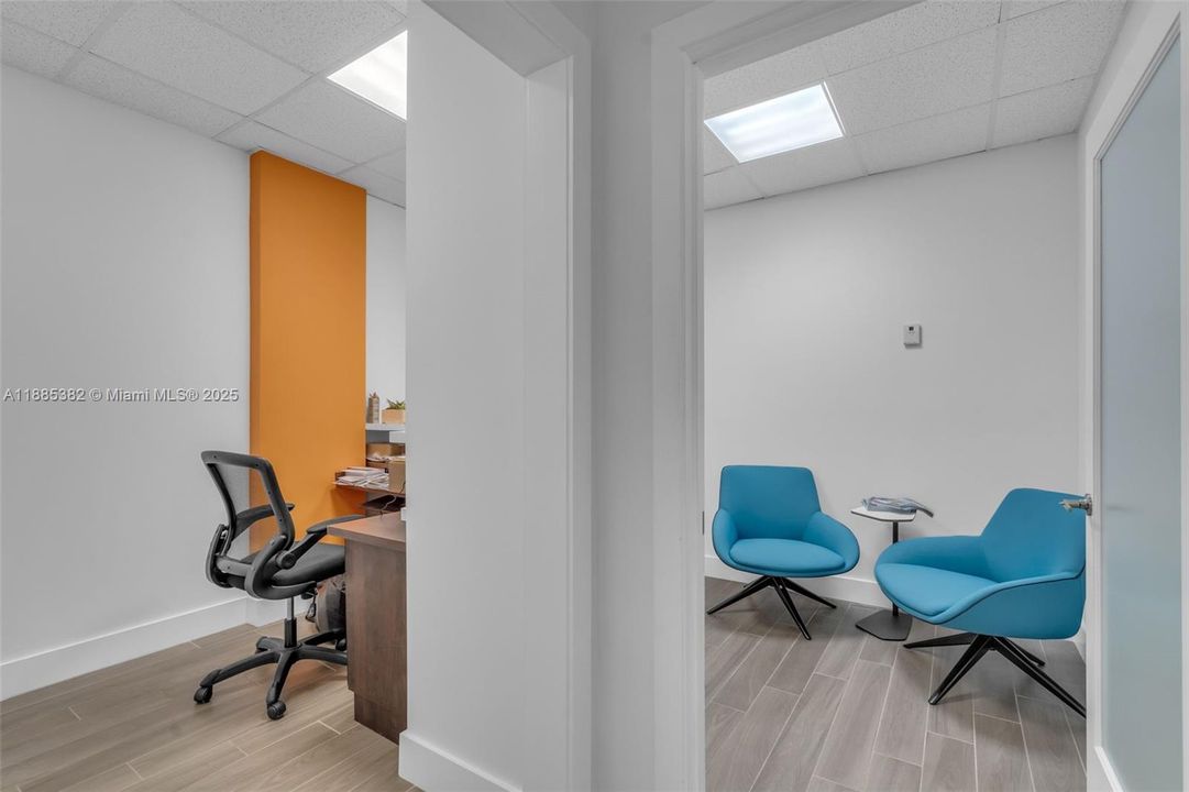 最近售出: $300,000 (0 贝兹, 0 浴室, 0 平方英尺)