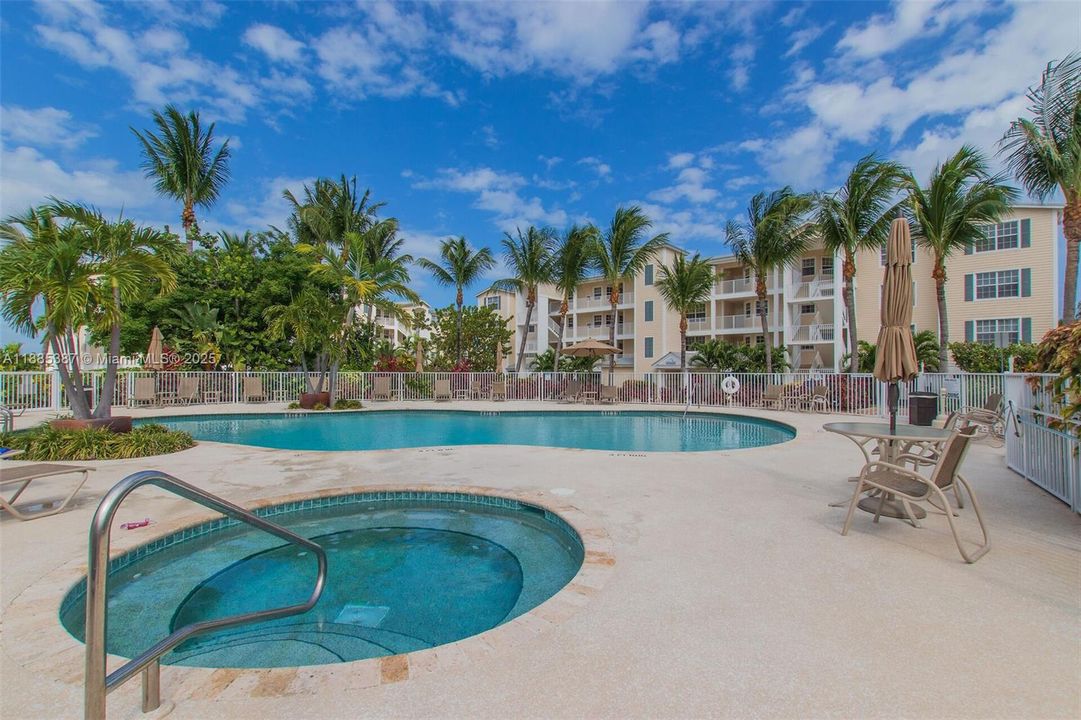 For Sale: $1,075,000 (3 beds, 2 baths, 2026 Square Feet)