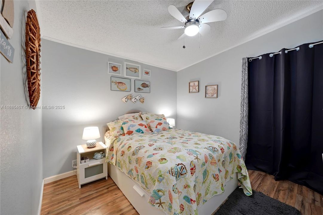 For Rent: $3,400 (4 beds, 3 baths, 1944 Square Feet)