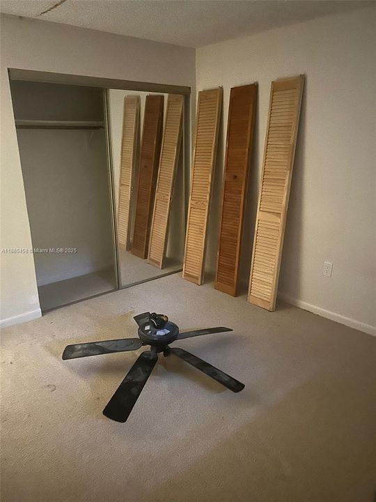 Activo con contrato: $125,000 (2 camas, 2 baños, 1120 Pies cuadrados)