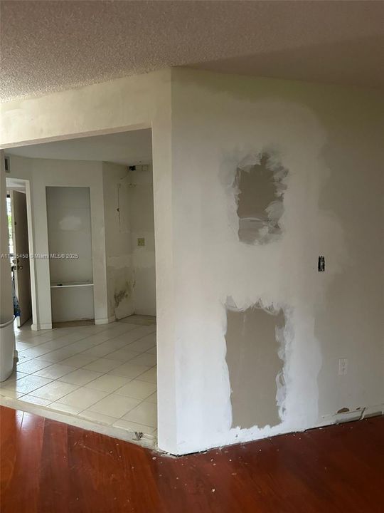 Activo con contrato: $125,000 (2 camas, 2 baños, 1120 Pies cuadrados)