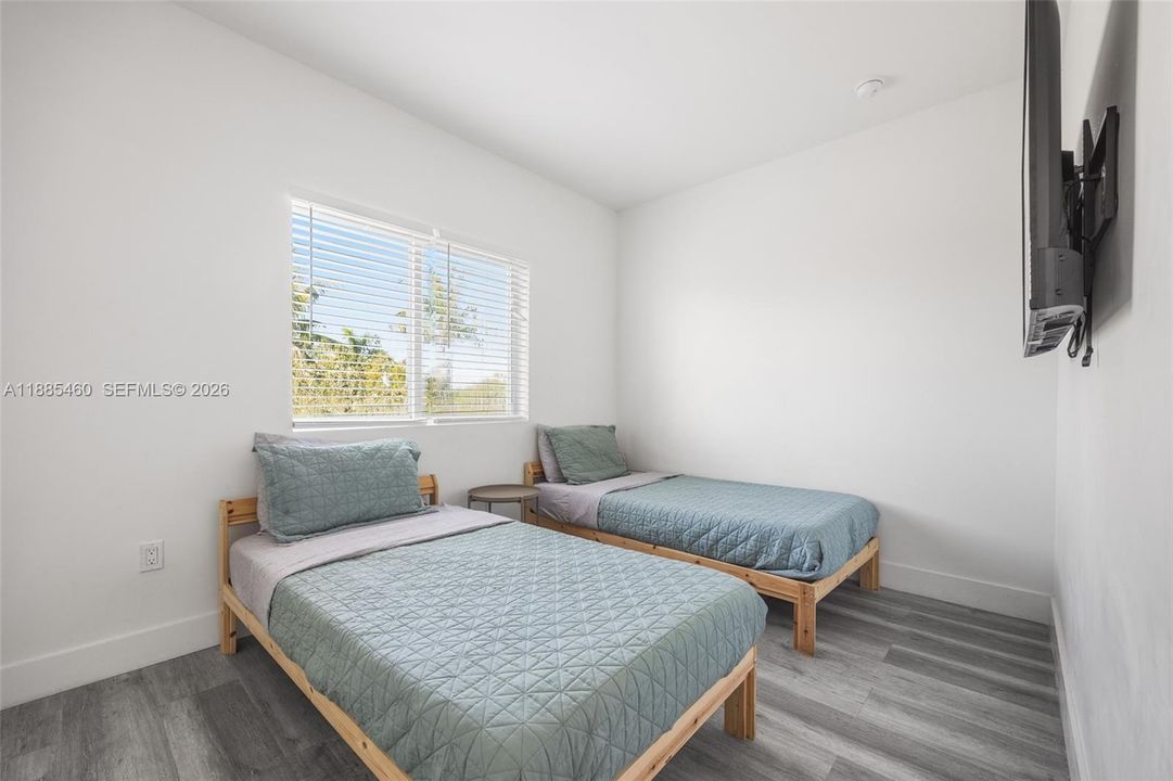 For Sale: $1,625,000 (0 beds, 0 baths, 5625 Square Feet)
