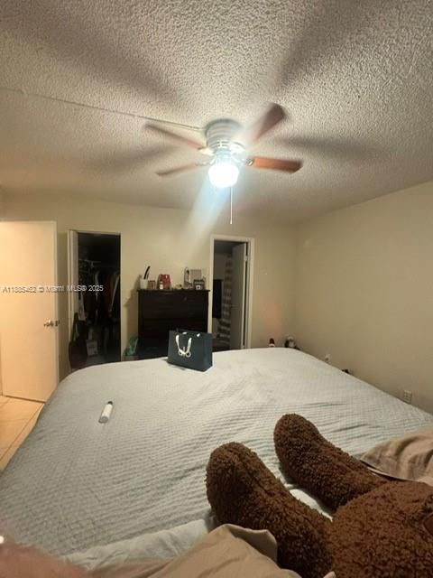 For Sale: $239,000 (2 beds, 2 baths, 963 Square Feet)