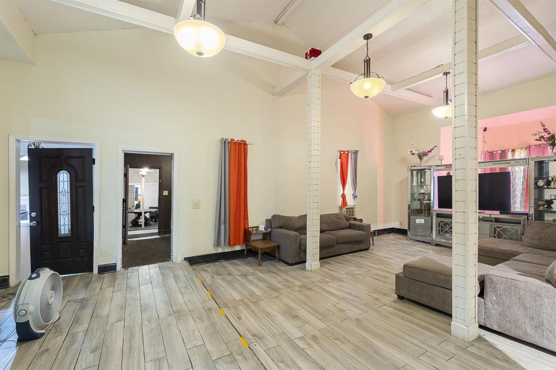 618-washington-st - awp - 0109-