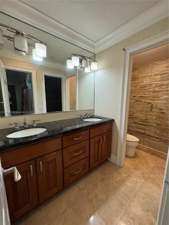 For Sale: $468,900 (3 beds, 2 baths, 1156 Square Feet)