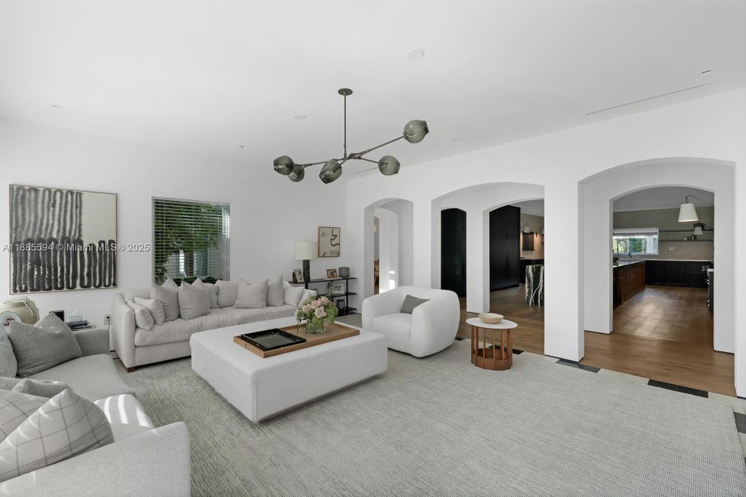 For Sale: $32,000,000 (9 beds, 7 baths, 10286 Square Feet)