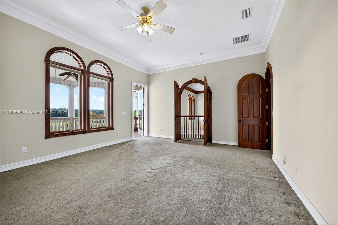 待售: $2,499,999 (5 贝兹, 5 浴室, 0 平方英尺)