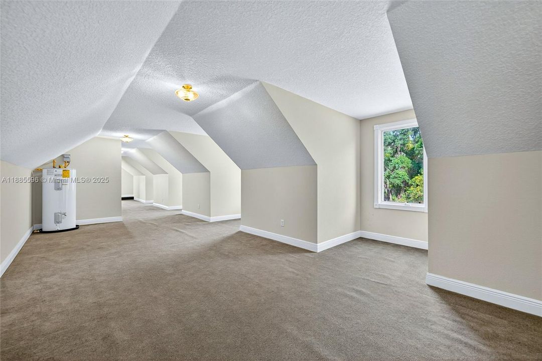 待售: $2,499,999 (5 贝兹, 5 浴室, 0 平方英尺)