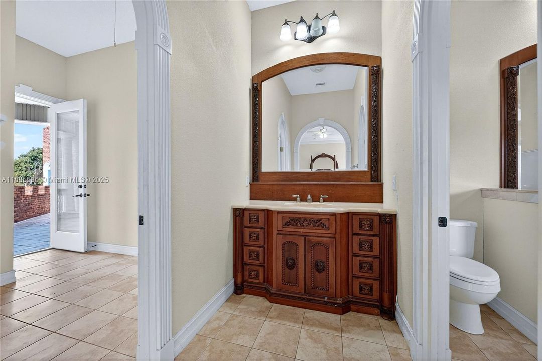 待售: $2,499,999 (5 贝兹, 5 浴室, 0 平方英尺)