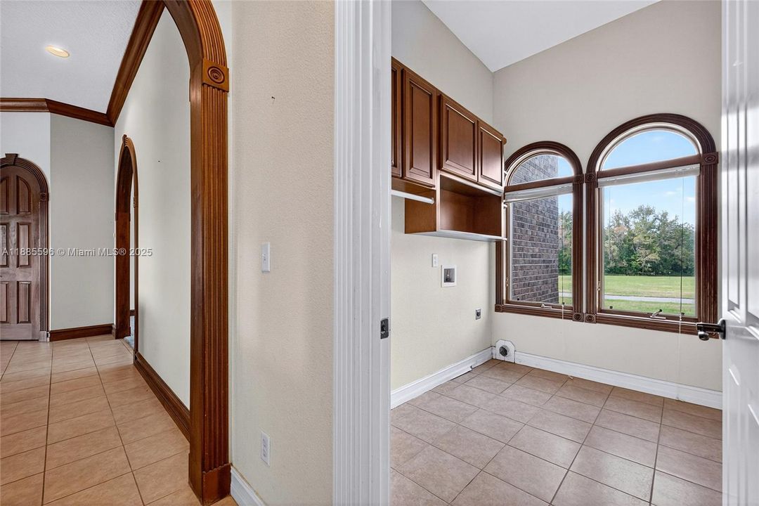 待售: $2,499,999 (5 贝兹, 5 浴室, 0 平方英尺)