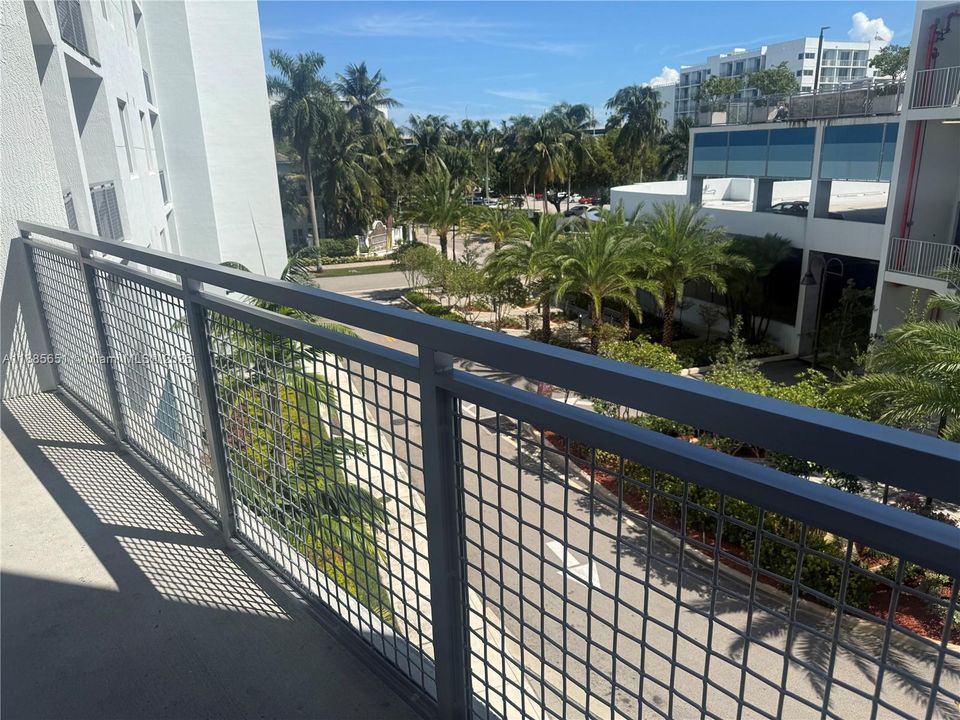 Недавно арендовано: $1,899 (1 спален, 1 ванн, 642 Квадратных фут)