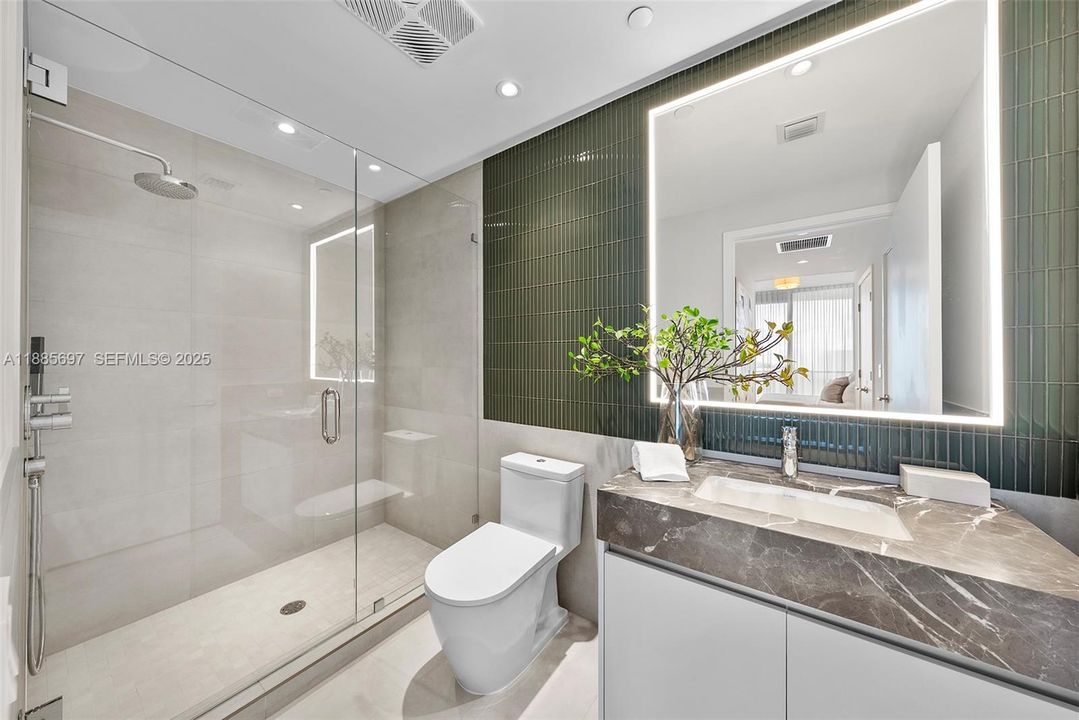 For Sale: $3,495,000 (3 beds, 3 baths, 2178 Square Feet)