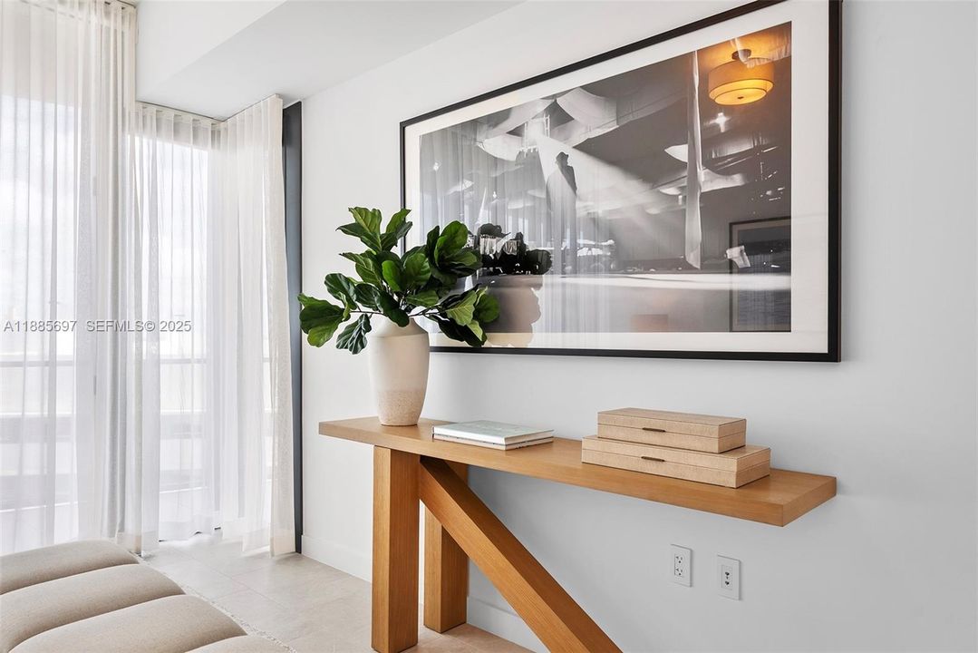 For Sale: $3,495,000 (3 beds, 3 baths, 2178 Square Feet)