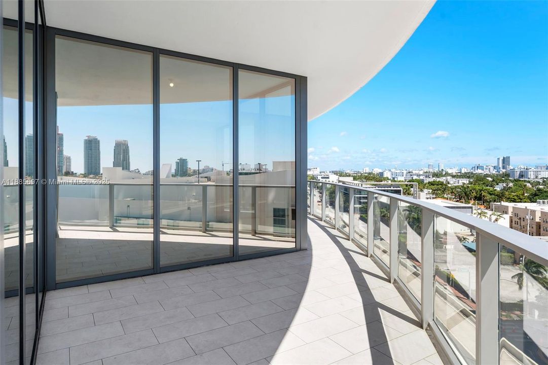 En Venta: $3,495,000 (3 camas, 3 baños, 2178 Pies cuadrados)